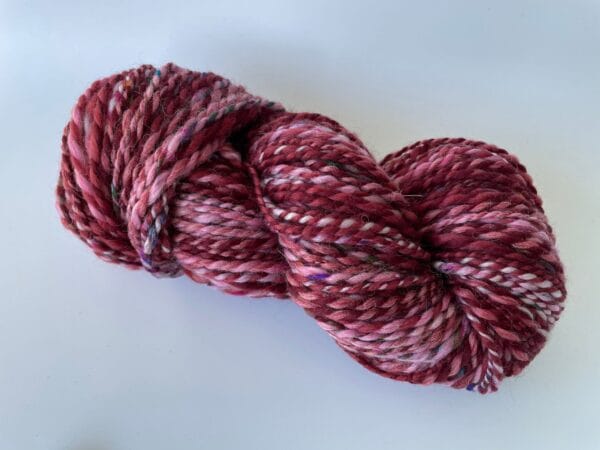 il_fullxfull.4690611727_twal.jpg Hand spun yarn chunky weight. Merino, Alpaca and sari silk.