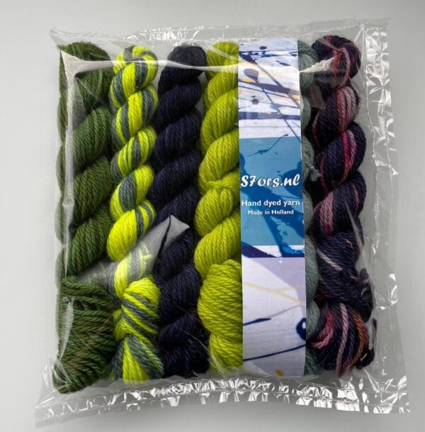 Dorset Horn Aran Weight Mini-Skein Gift Set