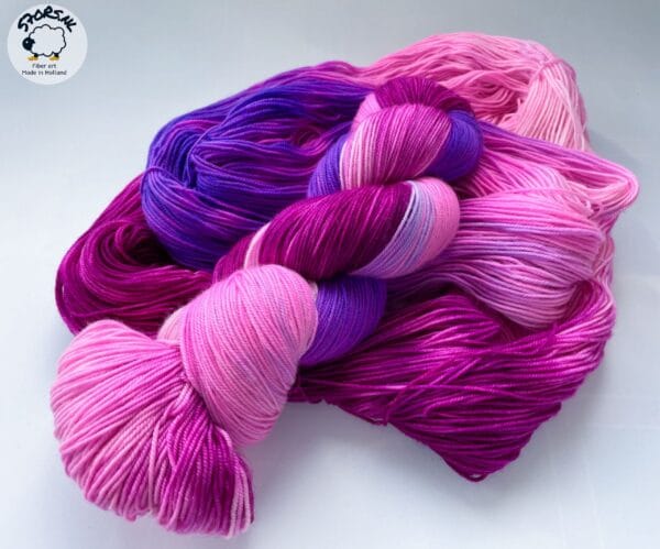il_fullxfull.5935889000_5qcs.Jpg Hand-dyed Superwash Merino and Organic Nylon Sock Yarn “Electric Berries”.