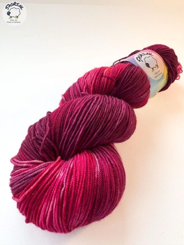 GlüHwein - Dark Red Hand-Dyed Merino/Nylon Yarn