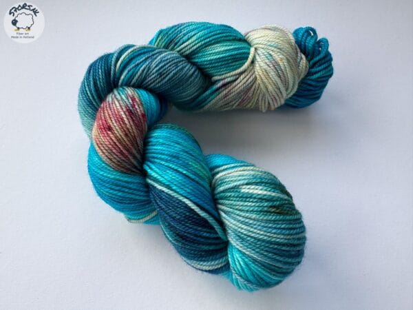 4F89B013-47D9-4B29-92B1-B44052754875 Under the Sea – hand-dyed merino yarn with ocean vibes