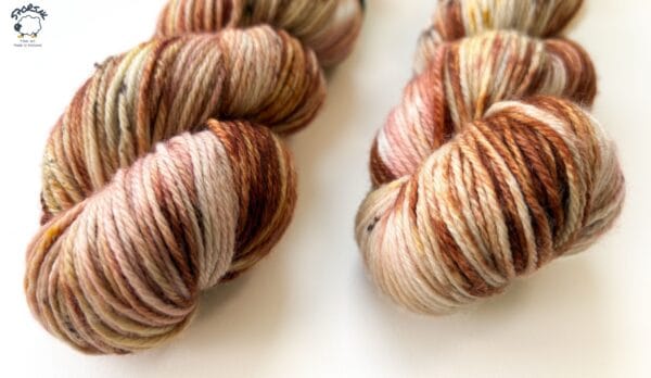 253DF03D-EDF6-4442-8795-85D0BB4B738F Koek en zopie ⛸️ – warm shades for chilly days