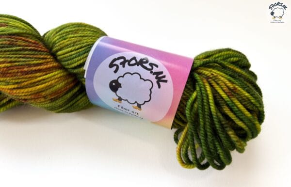 B850FC74-E441-40B8-8034-C4985D0A1F2D Zwarte Woud – handgeverfd merinogaren in bosgroen