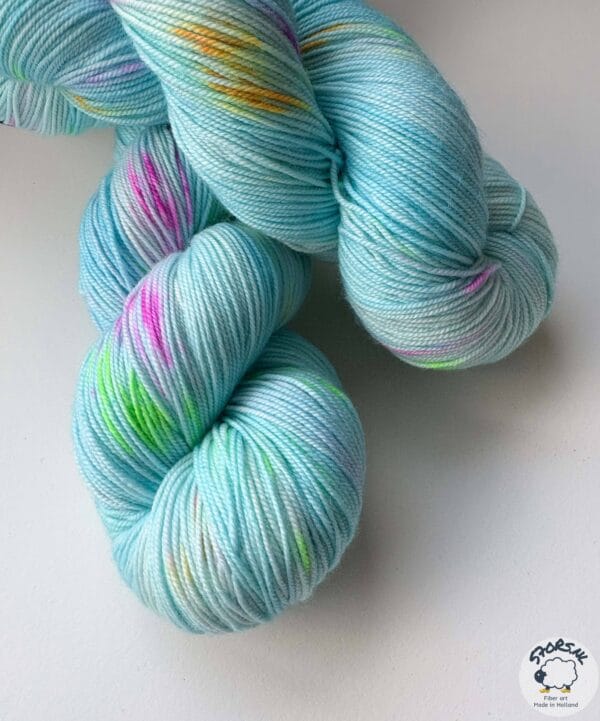 032bd675-9731-4952-9a2b-954255316274 Are You Coming to My Party?