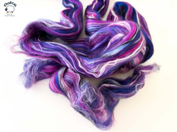 Merino with Mulberry Silk Roving – Electro Lights