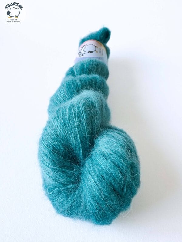 4FECEE0E-7567-4C2B-BC67-6F0106D9252C Fluff lace garen - Teal green