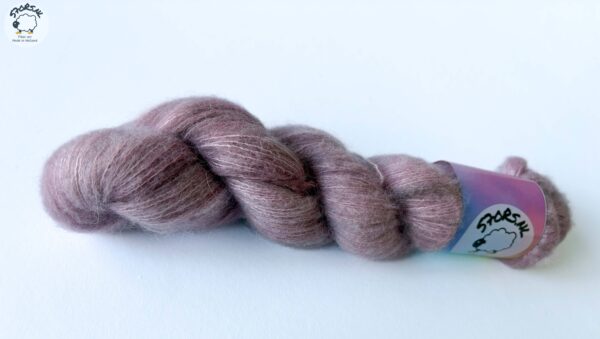 Fluffy Luxury in Color: Soft Mauve