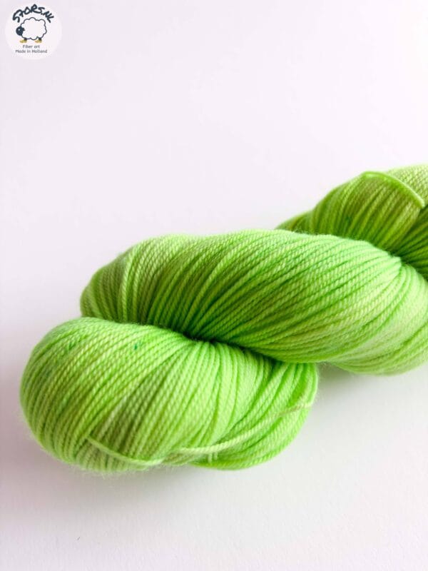 Neon Chartreuse – Fluorescent Yarn in Lime Green