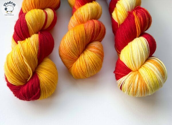 D4115525-08B1-406E-A654-34BB4D1DBBB6 Raketje – Hand-dyed Yarn in Summery Ice Cream Shades 🍧