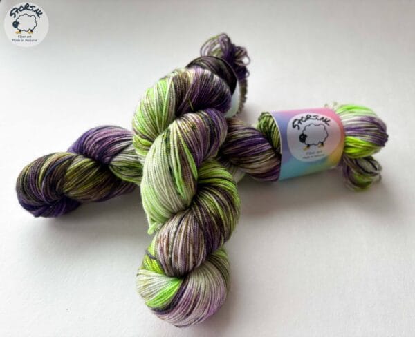 3A37D6E1-54A2-45D7-8B77-7020B2A24753 Calicarpa – purple, bright green, and a touch of garden magic