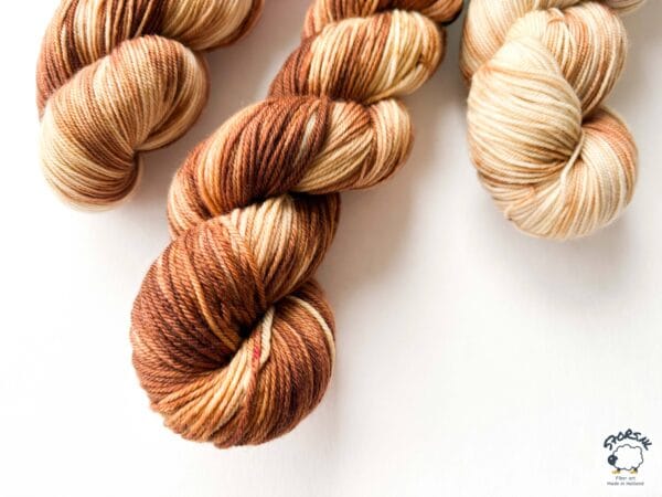 Hopjesvla – creamy caramel shades on your needle