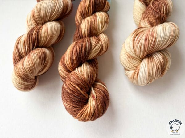 Hopjesvla – creamy caramel shades on your needle