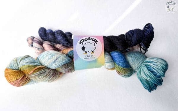2F2742F8-EF17-4C47-8925-3E3F70EB9966 Yarn Club Februari | Vogels, laatste strengen