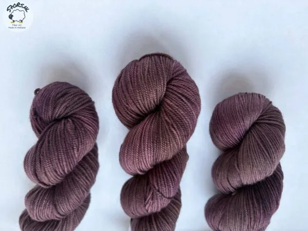 🌰 Chestnut, warm, deep, and beautifully autumnal
