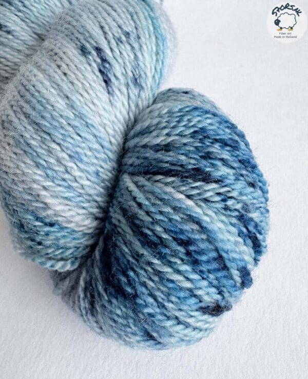 0485B865-EE5E-4796-876F-5AA1D5A33CFF Poolwind – Fingering Merino met bamboe