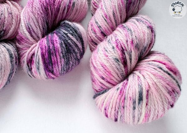 Flamingo – Merino & Mulberry Silk Aran