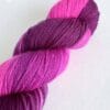 665FAC68-CD10-4832-A58D-2CFE77BB0D7F Bessensap – Fluorescerend DK Merino met nylon
