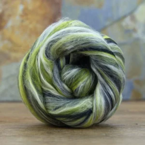 3A44F2F6-D444-4361-B94C-83F35E4E14CC.webp Bumble Bee spinvezelblend van World of Wool.